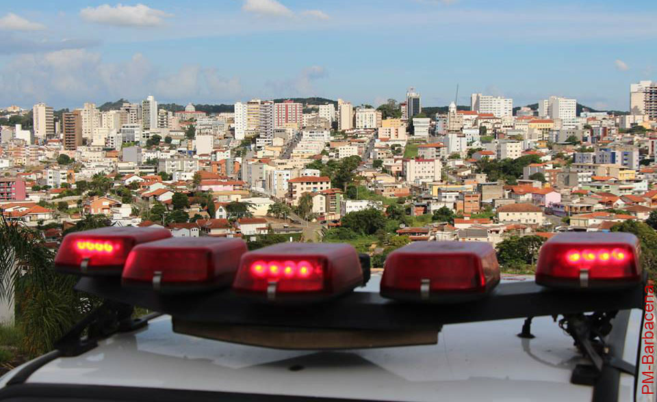 Mulher é agredida a pedrada no bairro Nova Cidade